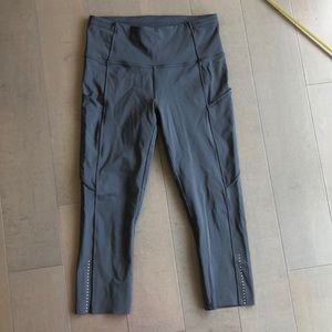 Lululemon capris
